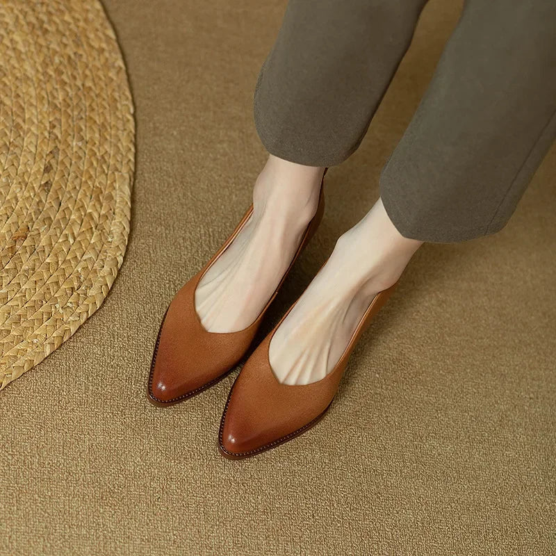 Helen Classic Pumps