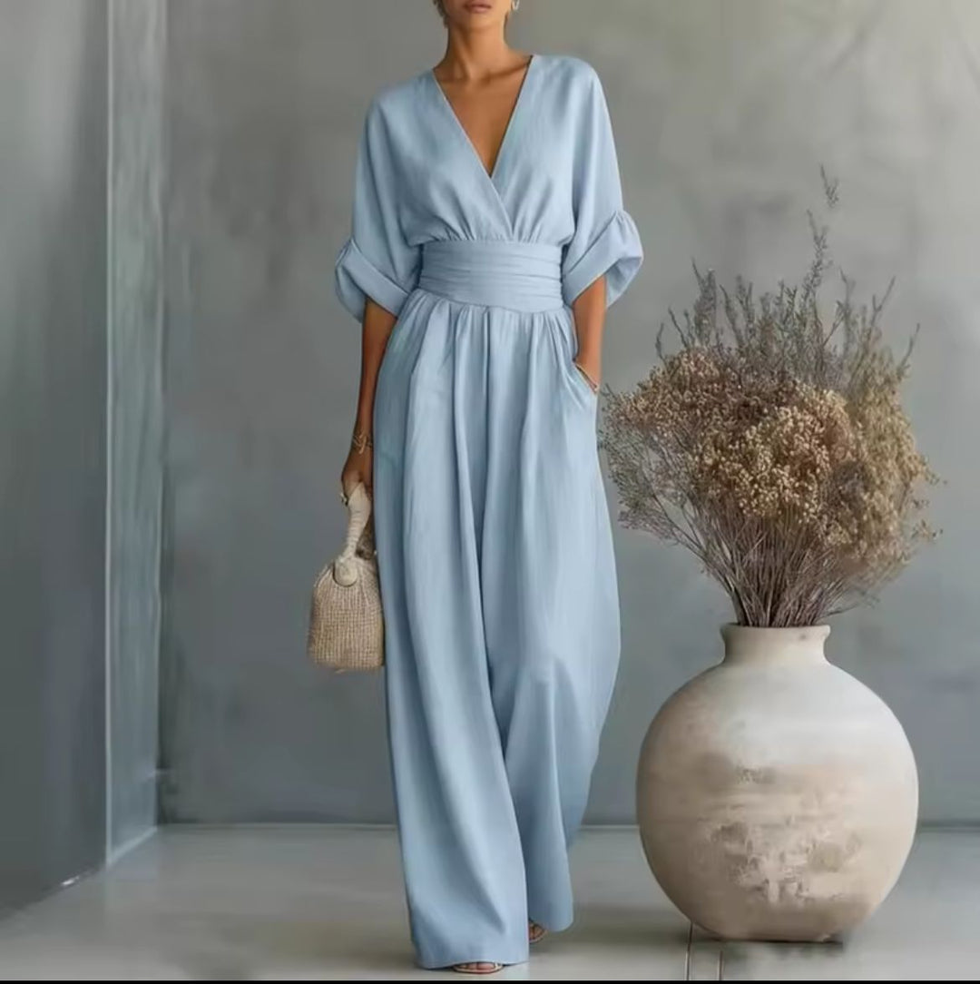 Margaret - Flattering V-Neck Jumpsuit